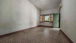 Lorong 7 Realty Park (D19), Terrace #568072351